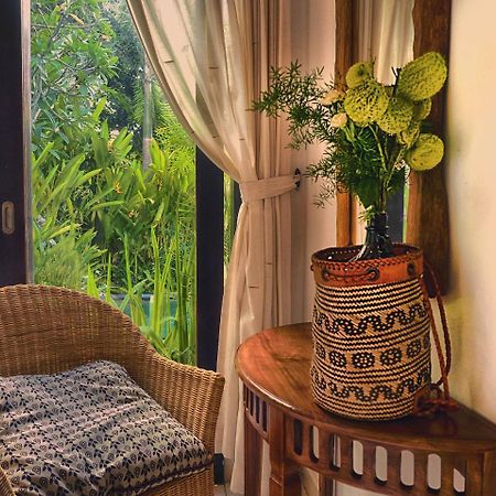 Garden Villas Seminyak Exteriör bild