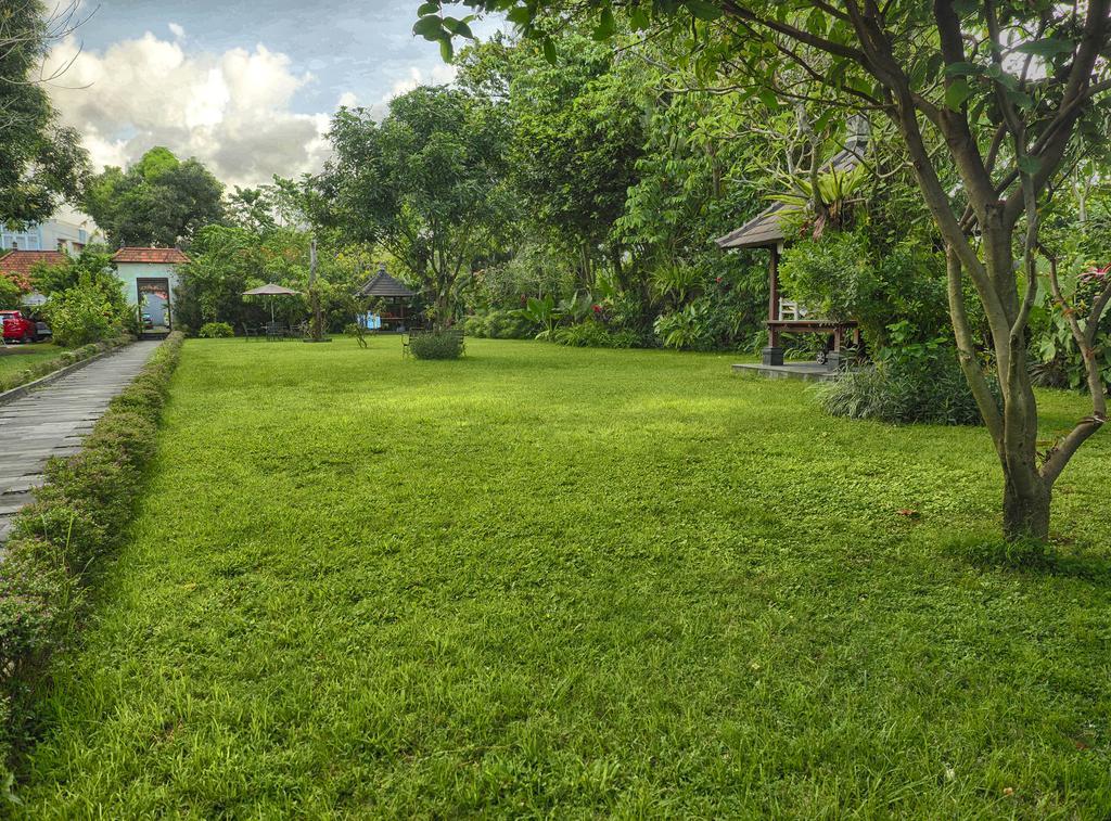 Garden Villas Seminyak Exteriör bild